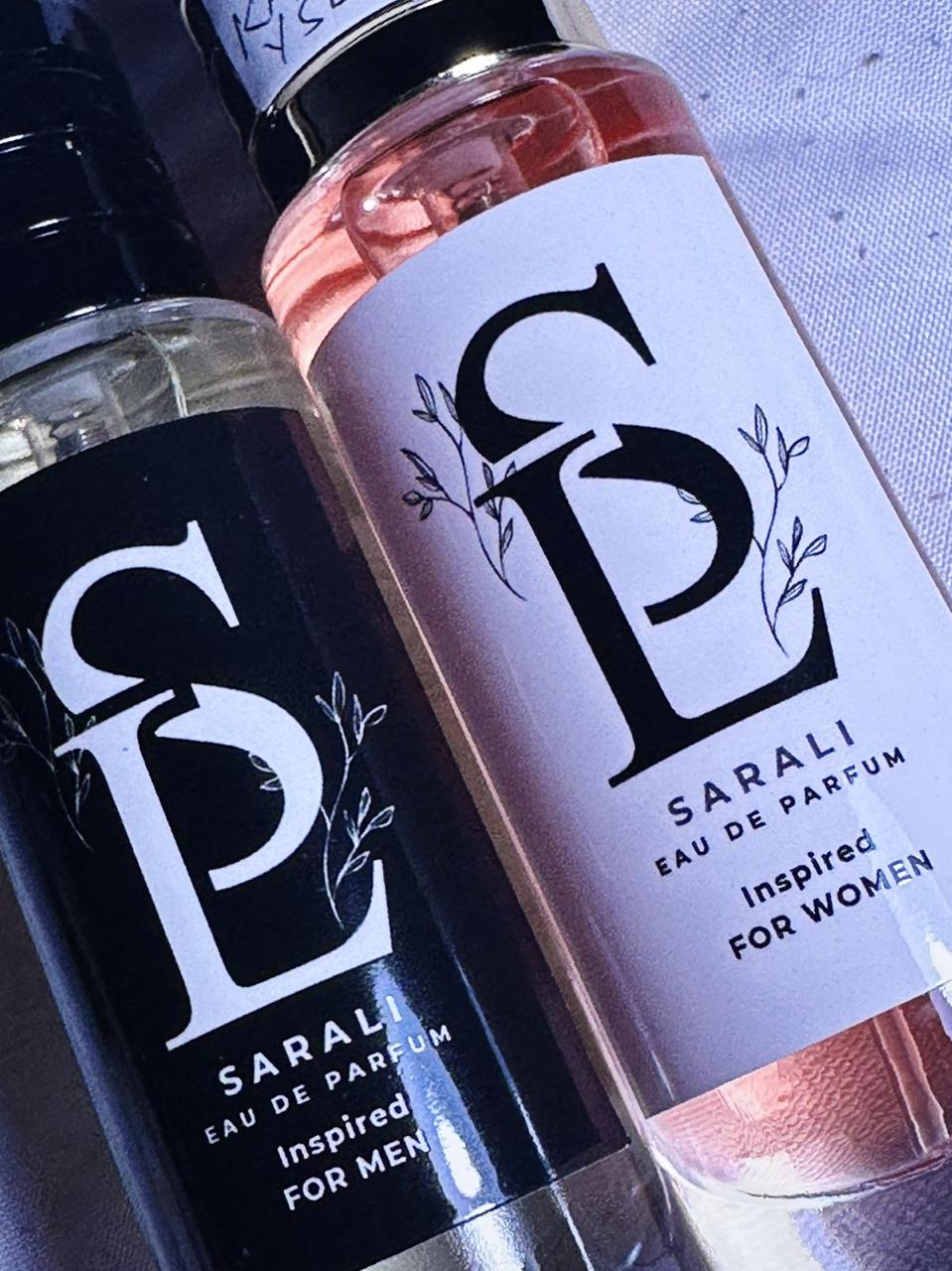 WhatsApp Image 2025-11-08 at 10.49.08 PM Frizz Dismiss Shampoo - Image 1